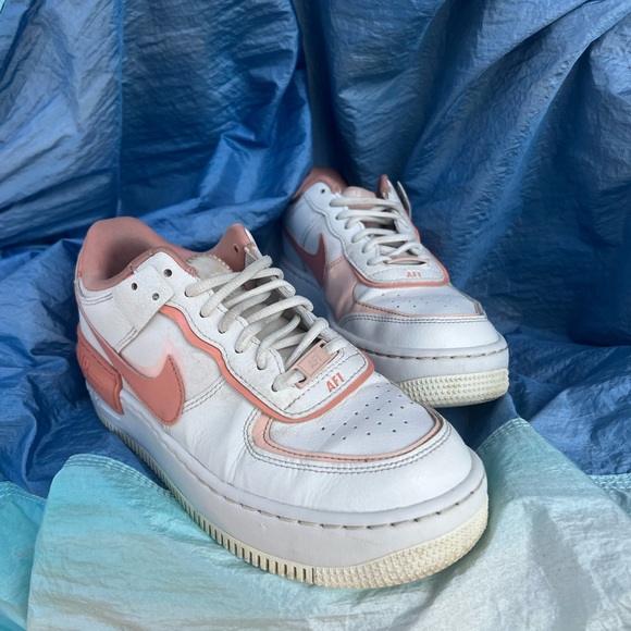Nike Airforce 1 Pink - Picture 2 of 2